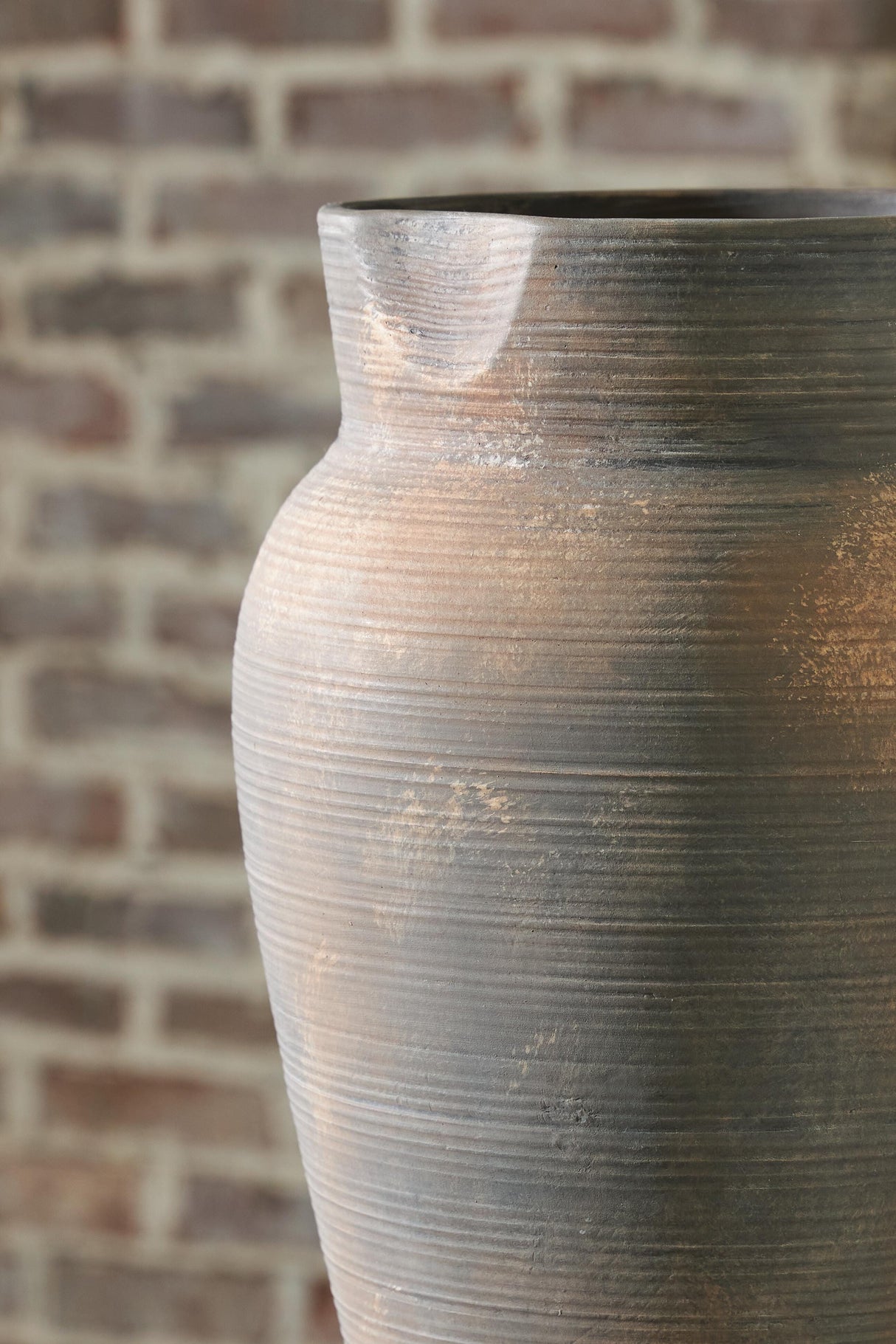 Brickmen Vase - A2000659