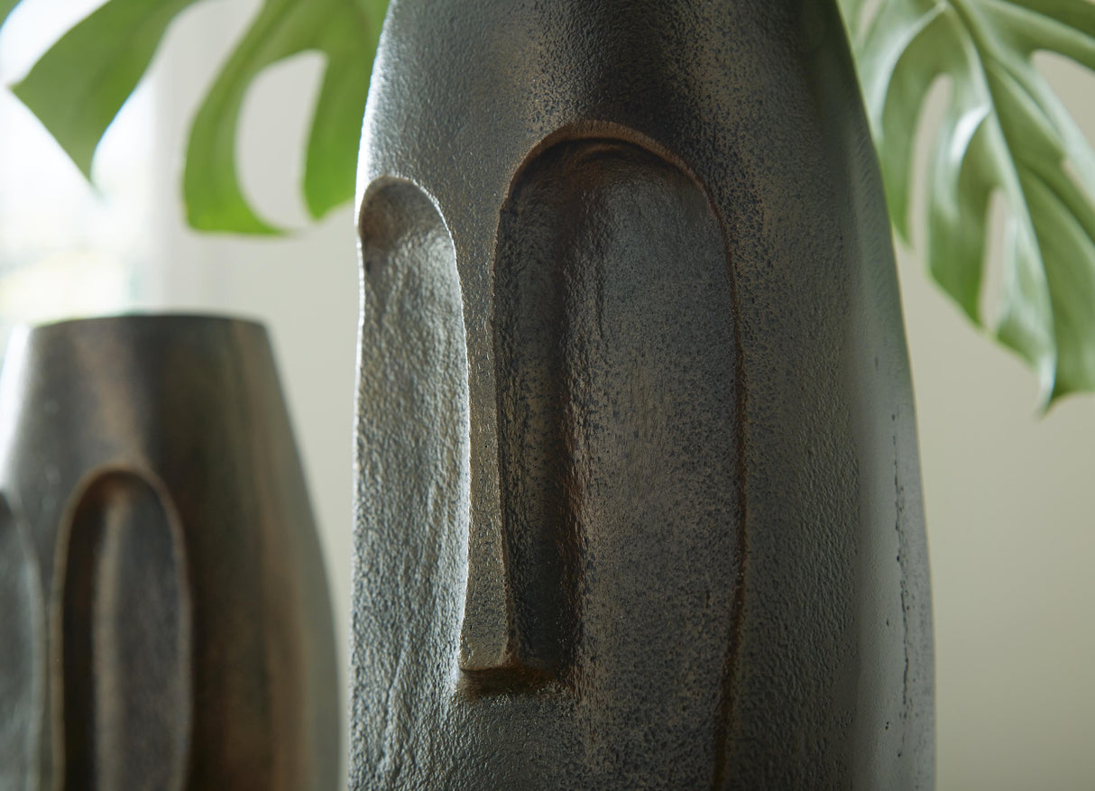 Elanman Vase - A2000693