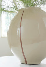 Sheabourne Vase - A2000702