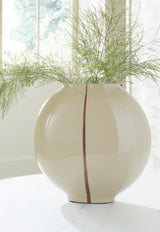 Sheabourne Vase - A2000702