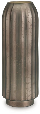 Briarcott Vase - A2000705