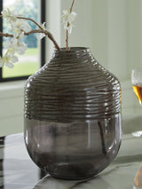 Harpwick Vase - A2000726