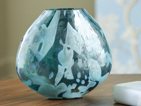 Cartshaw Vase - A2000738