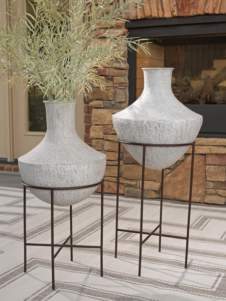 Estonbank Vase Set - A2000748A1