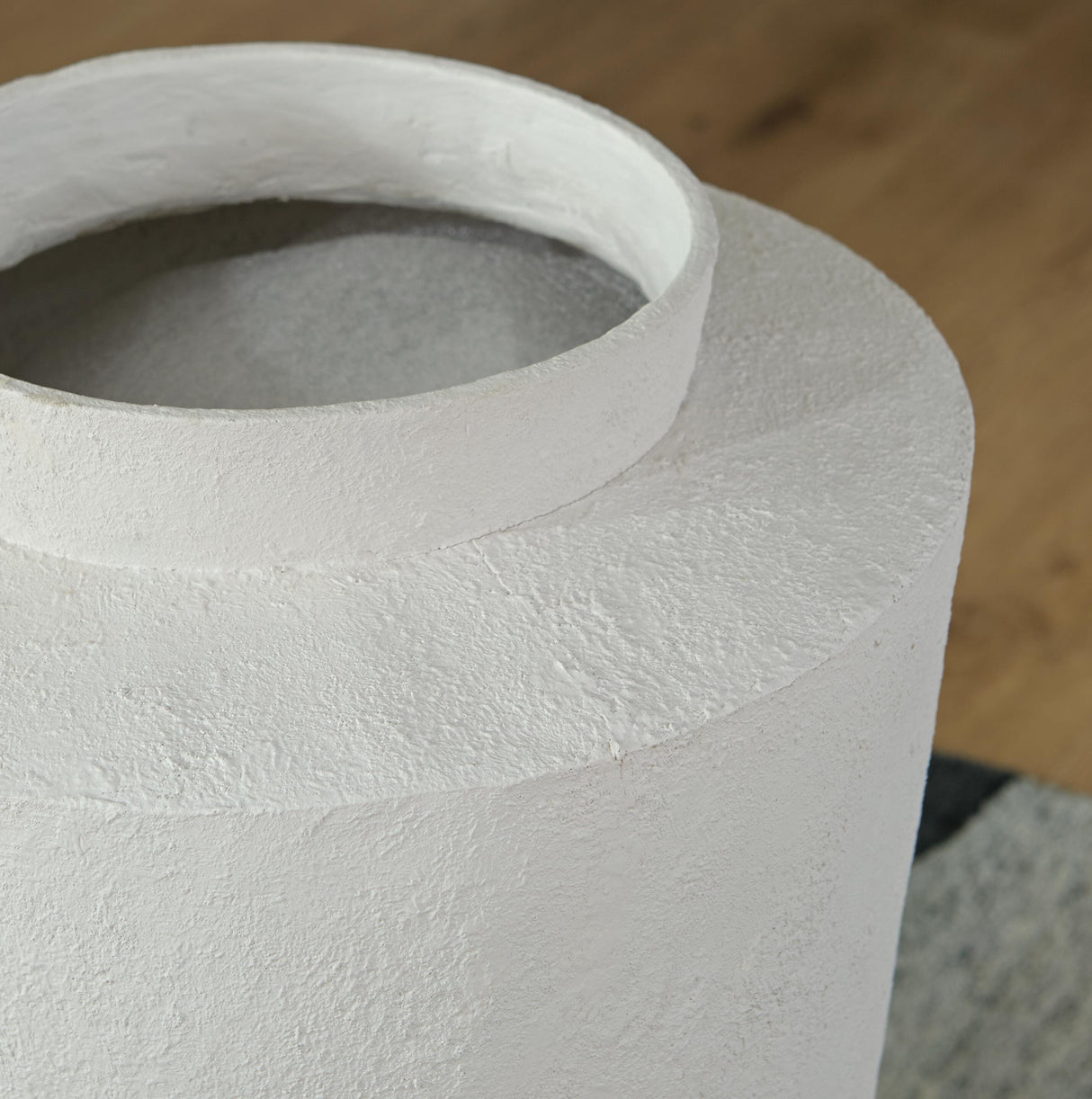 Flurinworth Vase - A2000768