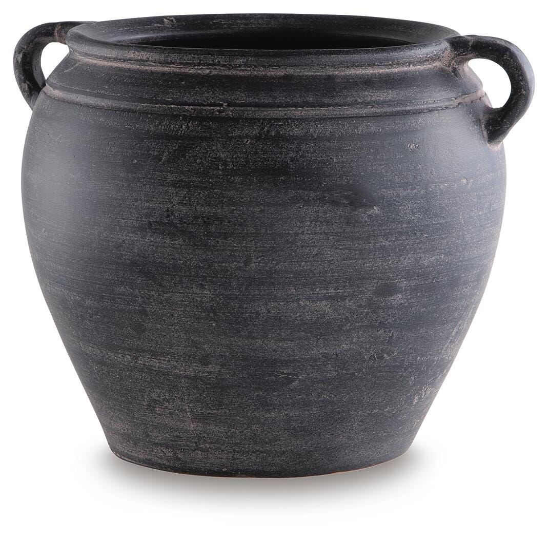 Meadie Vase - A2000790