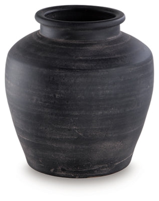 Meadie Vase - A2000791
