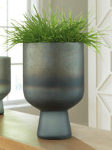 Pennmore Vase - A2000814