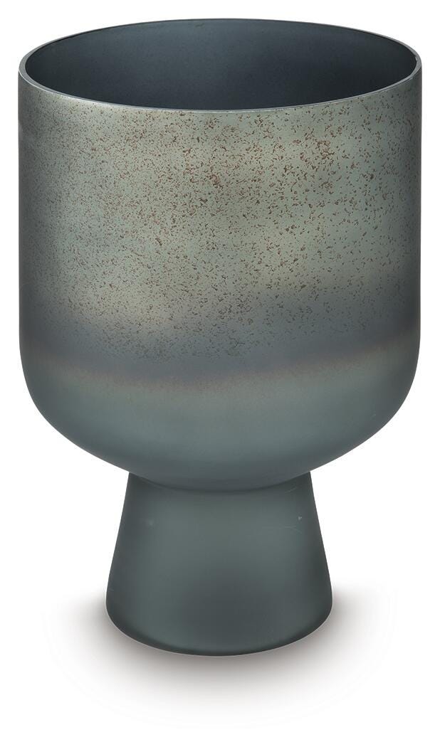Pennmore Vase - A2000814