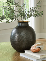 Woody Vase - A2000844