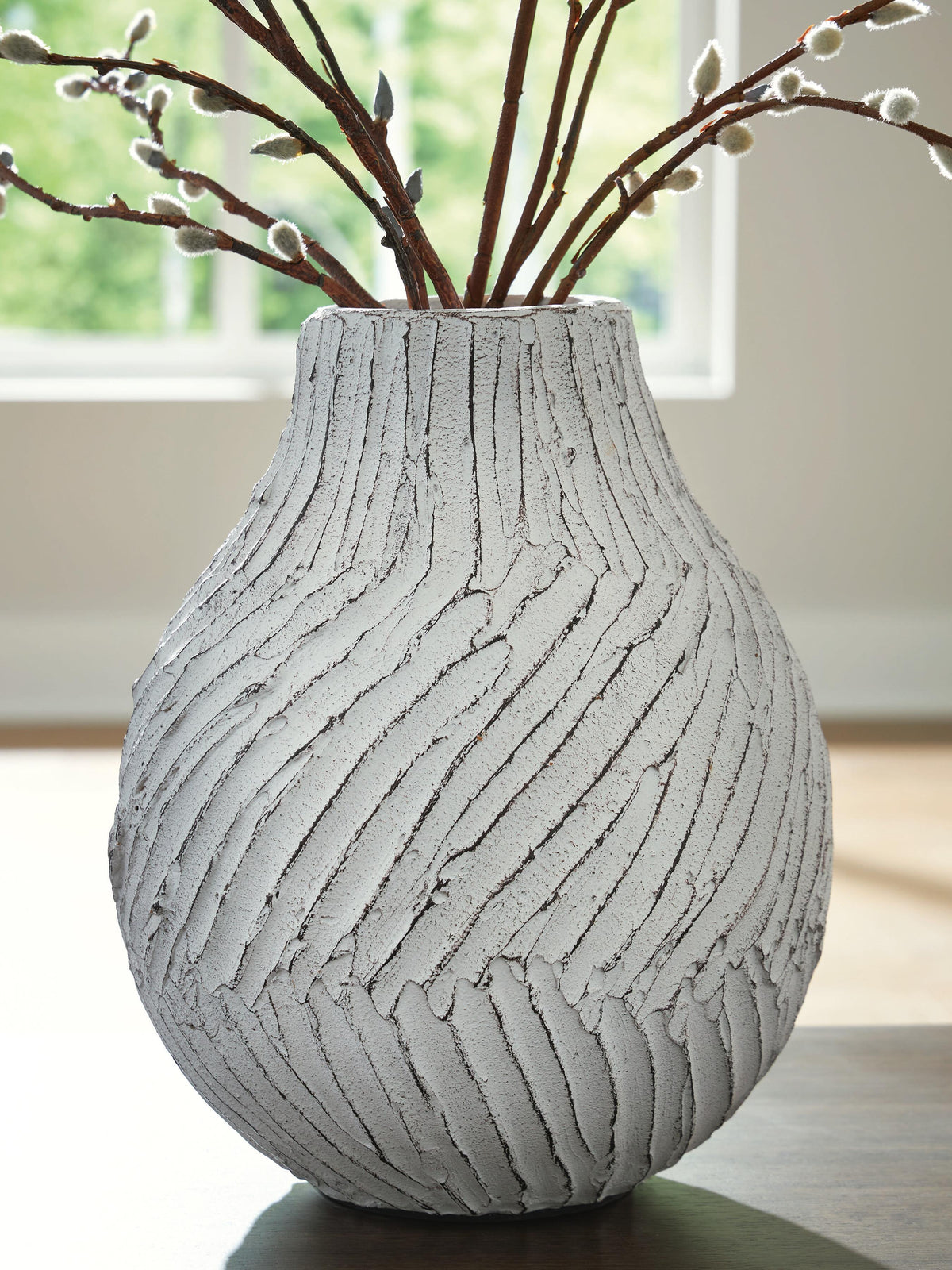 Shelvie Vase - A2000849