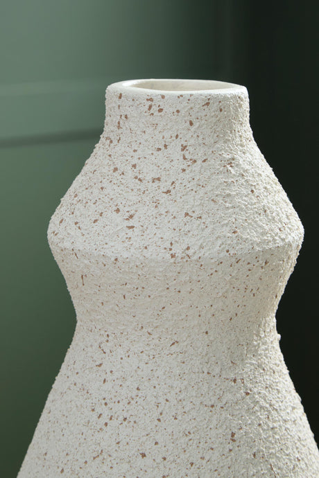 Dawthorne Vase - A2000851