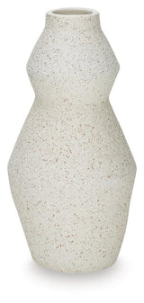 Dawthorne Vase - A2000851