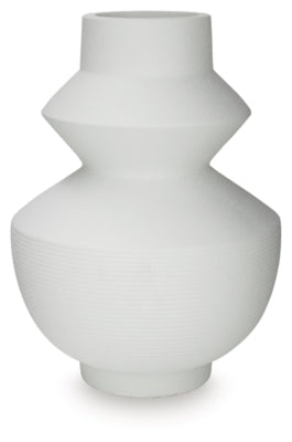 Naveen Vase - A2000870