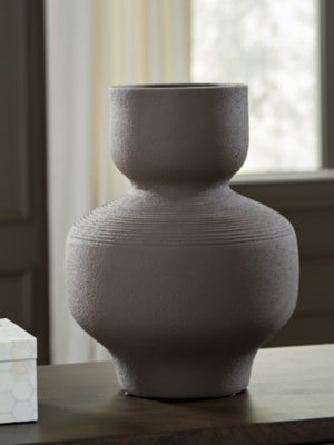 Dalsen Vase - A2000872