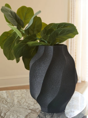 Judworth Vase - A2000874