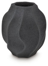 Judworth Vase - A2000874