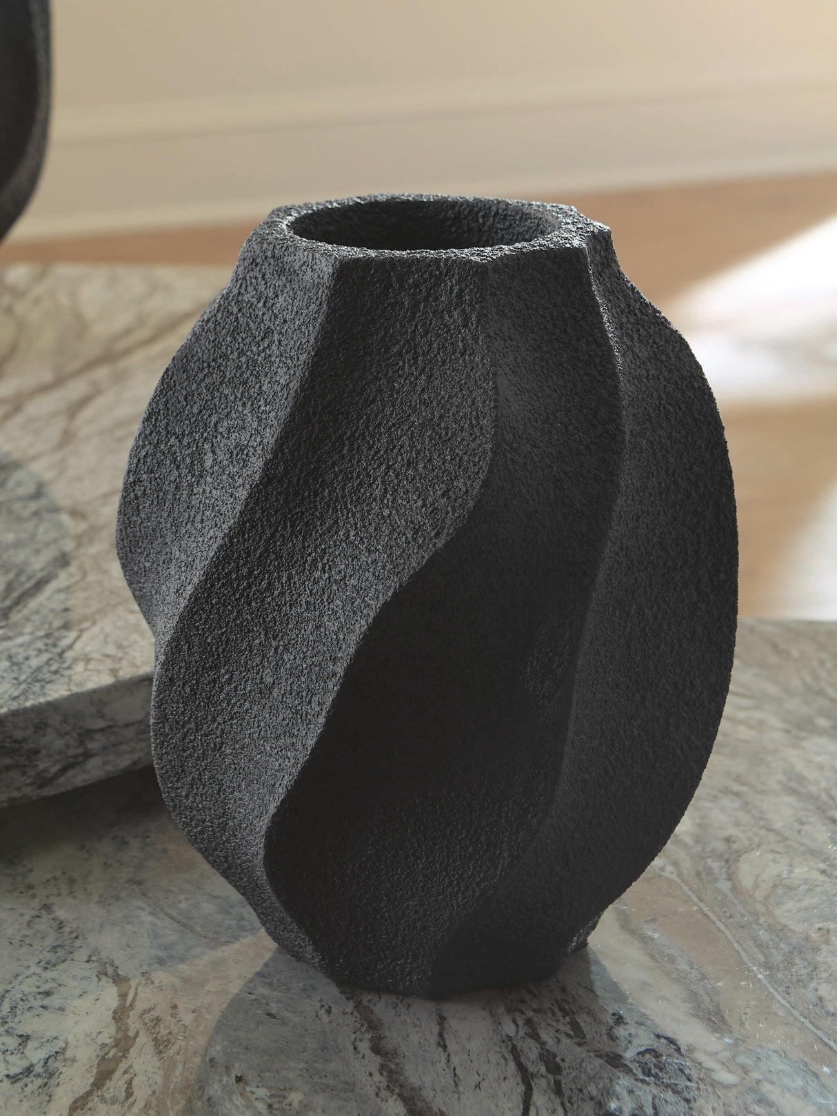 Judworth Vase - A2000875