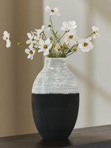 Girtha Vase - A2000876