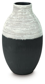Girtha Vase - A2000876