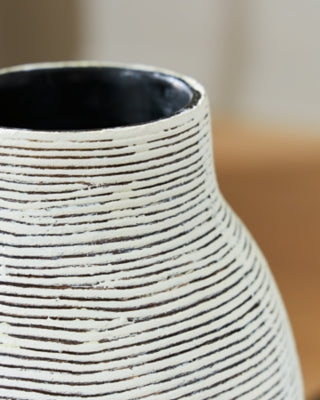 Girtha Vase - A2000877
