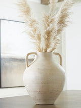 Justy Vase - A2000882