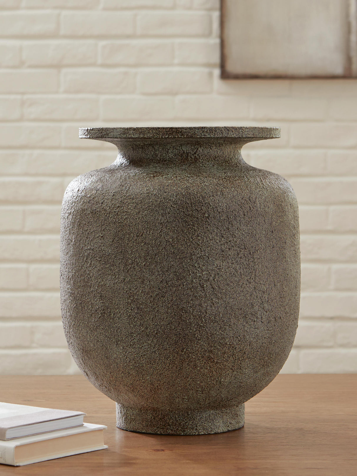 Jedwick Vase - A2000906