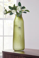 Scottyard Vase - A2900009
