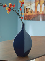 Abtinson Vase - A2900032