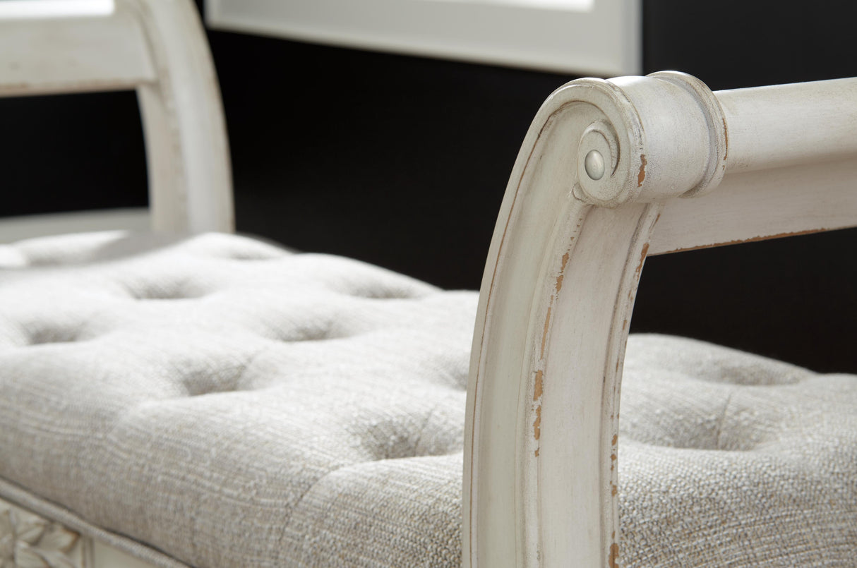 Realyn Accent Bench - A3000157