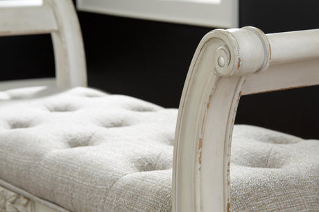 Realyn Accent Bench - A3000157