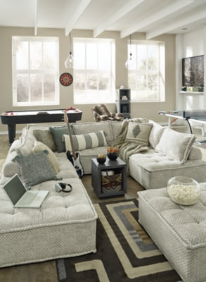 BENCH   A3000244   BALES   ACCENT   CHAIR - A3000244