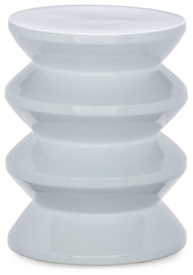 Lakiness Stool - A3000617