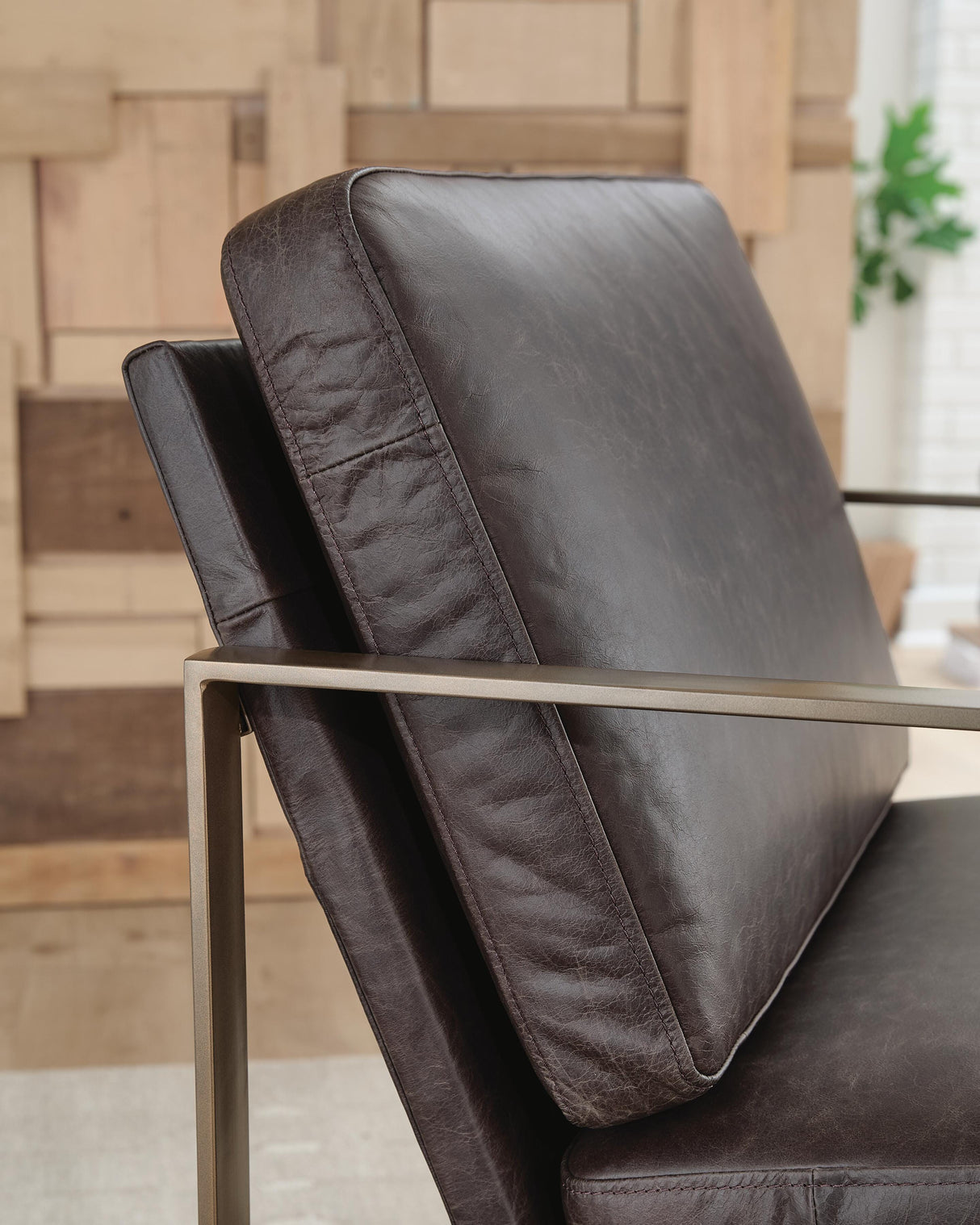 Bradett Accent Chair - A3000763