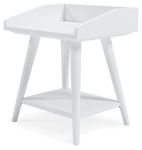 Blariden Accent Table - A4000367
