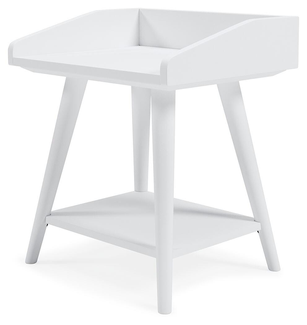 Blariden Accent Table - A4000367