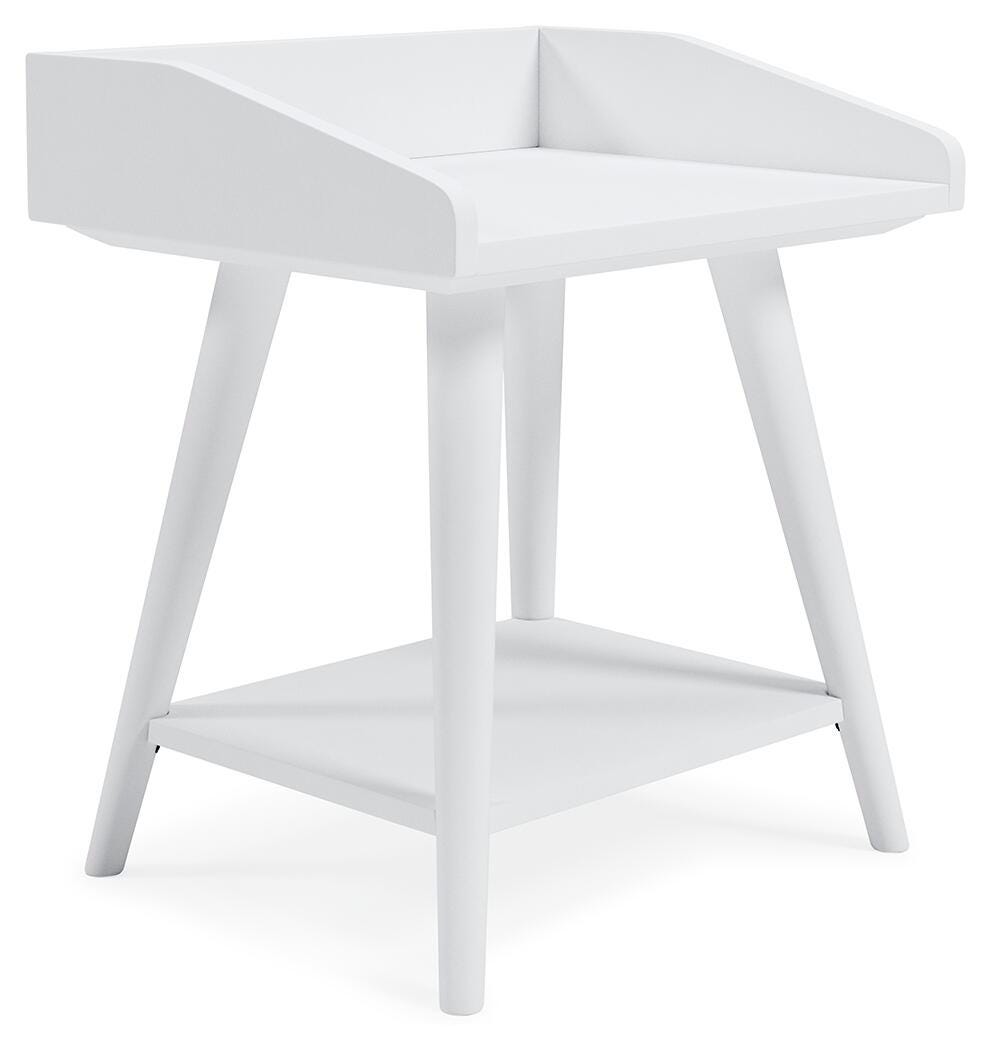 Blariden Accent Table - A4000367