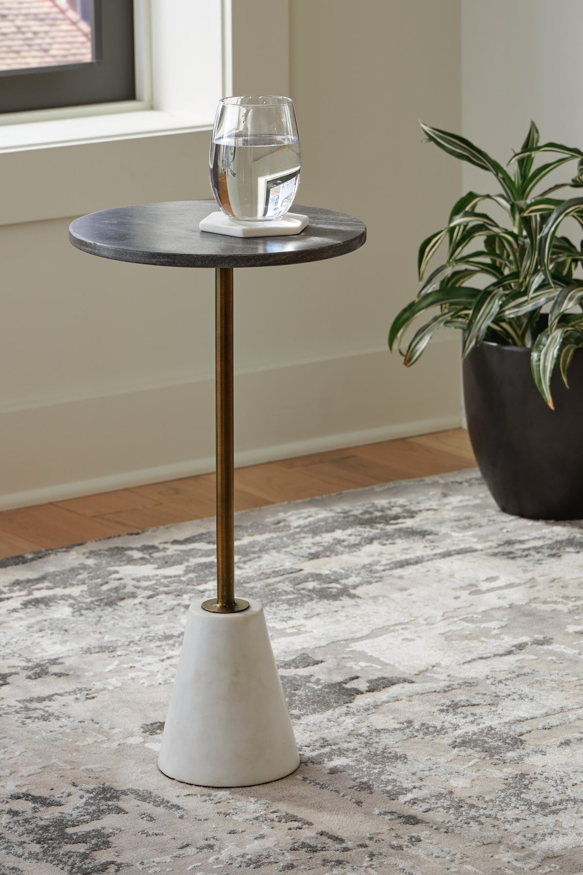 Caramont Accent Table - A4000540