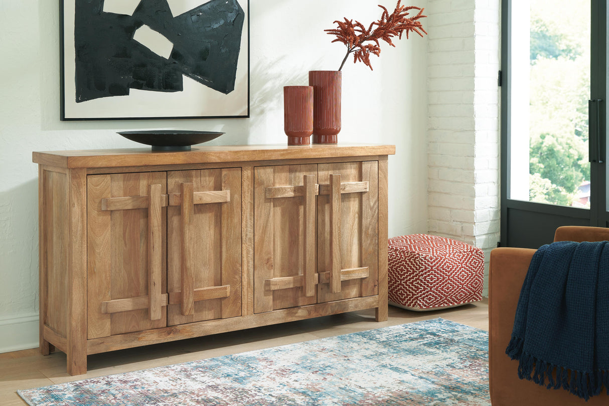 Dresor Accent Cabinet - A4000578
