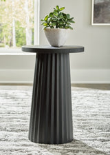 ZBENCH   A4000603   CEILBY   ACCENT   TABLE - A4000603