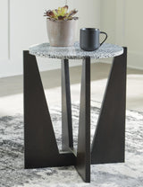 Tellrich Accent Table - A4000616