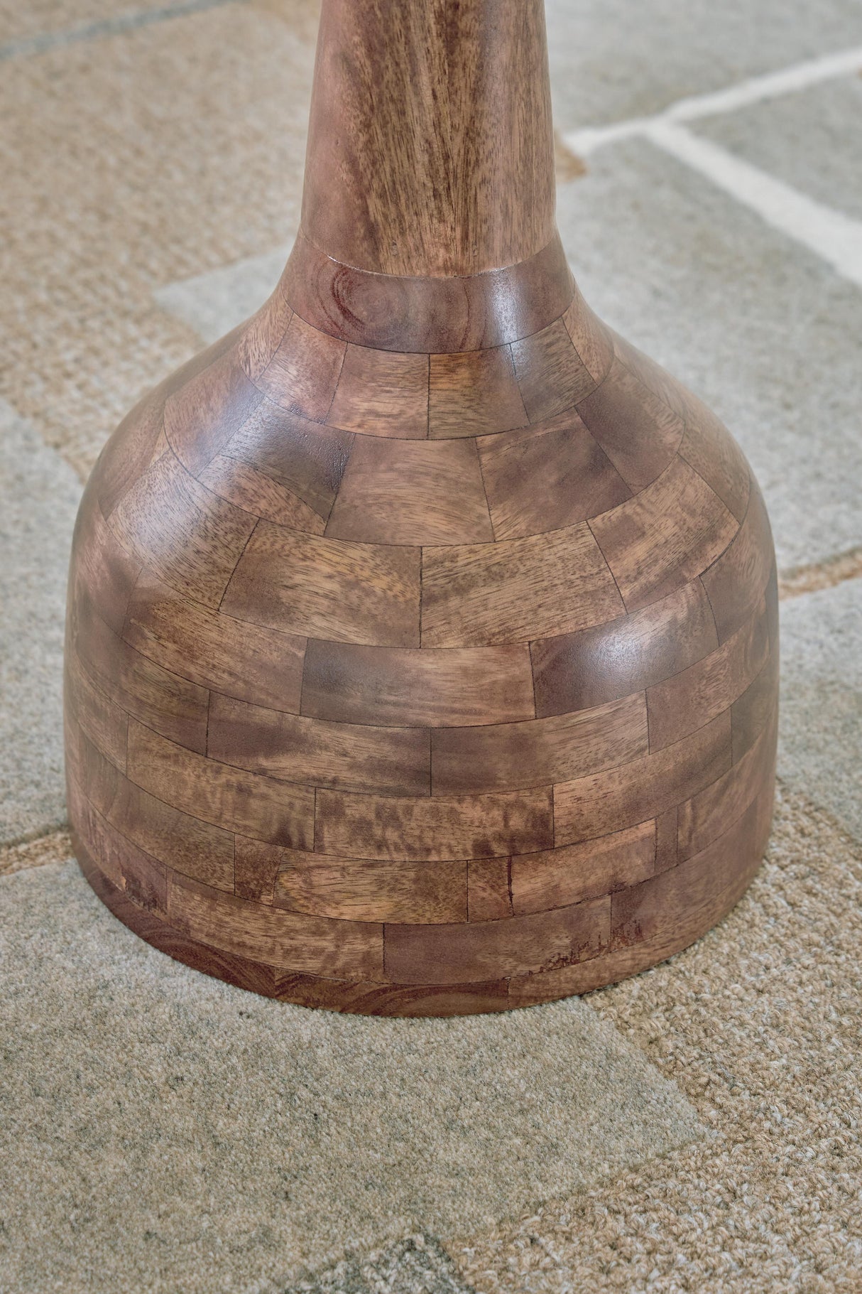 Joville Accent Table - A4000627