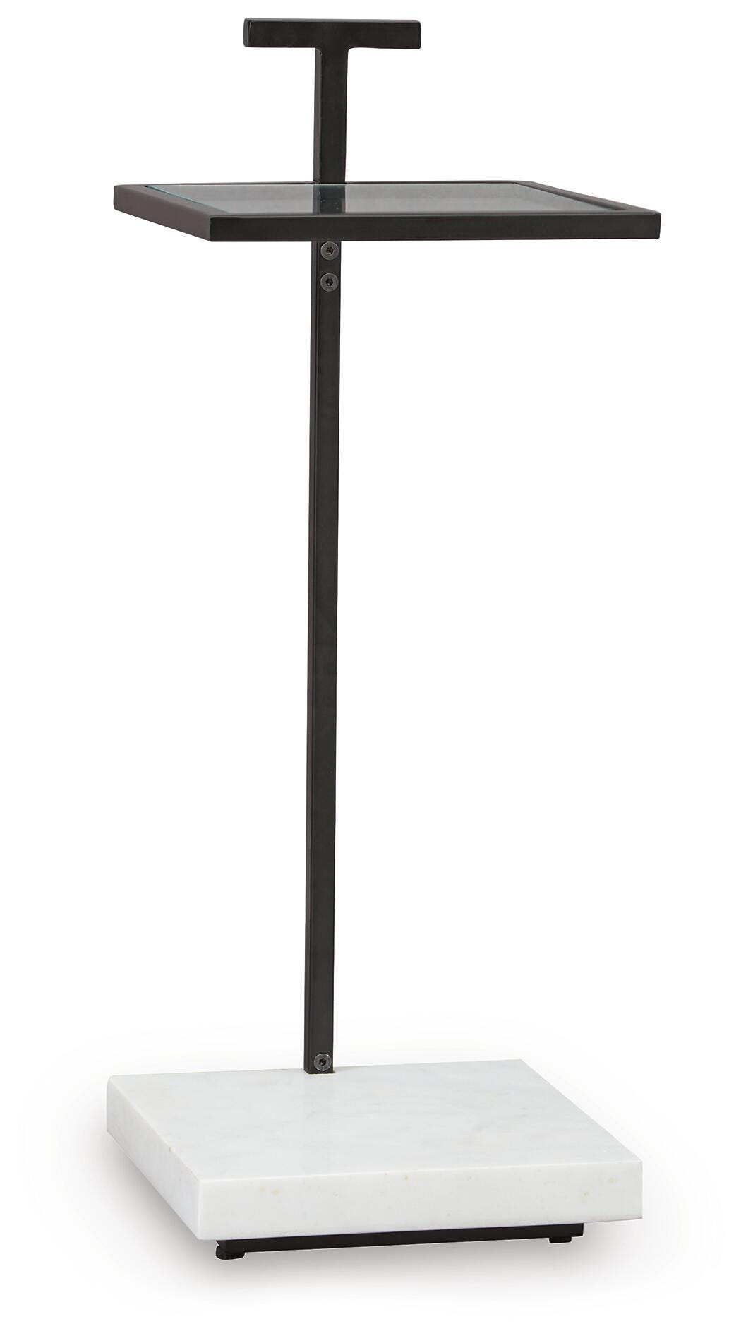 Mannill Accent Table - A4000630