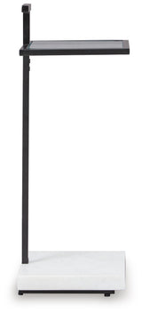 Mannill Accent Table - A4000630