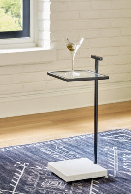 Mannill Accent Table - A4000630