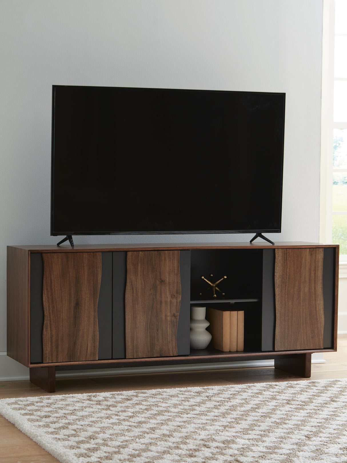 Welby Accent Cabinet - A4000679