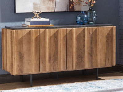 Quintavious Accent Cabinet - A4000685