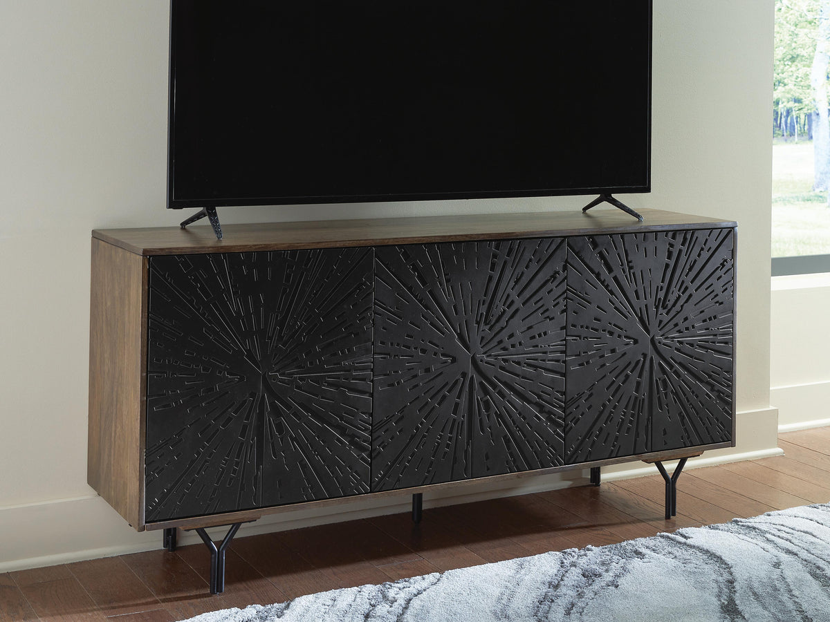 Lavinmont Accent Cabinet - A4000710