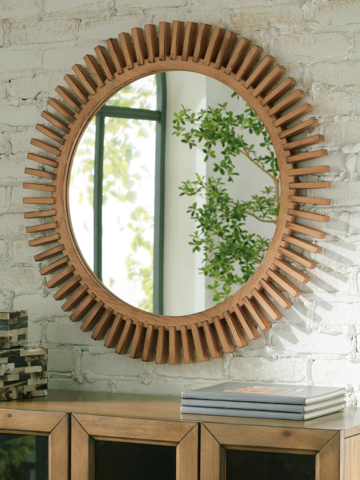 Tedwell Accent Mirror - A8010410
