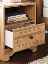 Aleaport Queen Panel Bed, Dresser, Mirror and Nightstand - PCB1075B9